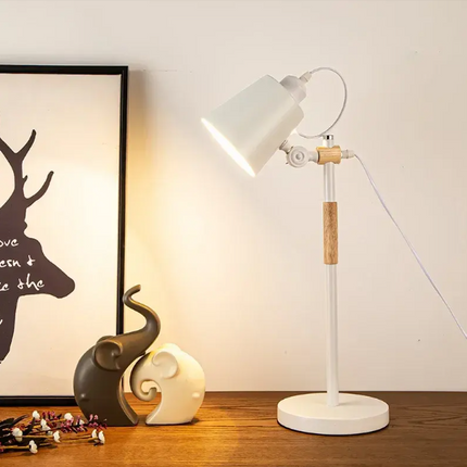 Simple modern table lamp